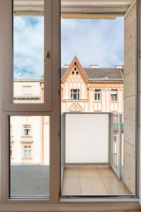 Acacia City Center Apartment Budapest Exterior photo
